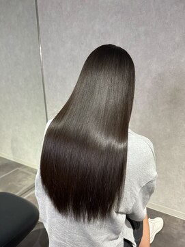 ヴィヴィー 福岡天神店(VIVIE) 扱いやすさに驚く縮毛矯正