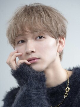 リップス 天神(LIPPS) 『ミルクティーシャドウマッシュ』｜緩めパーマ｜透明感カラー