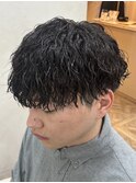 ツイストスパイラル縦落ちパーマラウンドマッシュ眉毛