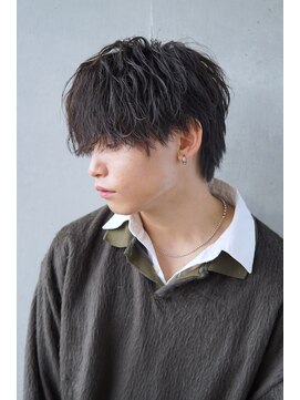 レーヴス(REVES) 無造作ソフトツイスト.