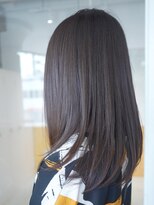 ワッカ(wacca)&nbsp;セミロング　髪質改善ストレート　艶髪　質感カット
