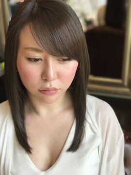 アジュリー(Ajuly) 柔らかツヤストレート