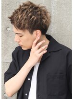 フランクスバーバー アンド ビアークラブ(FRANK'S BARBER and BEER CLUB)&nbsp;くせ毛風パーマショートレイヤーフェザーマッシュ