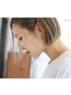 コンパス(COMPASS) クリアベージュ