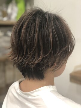 ラニ タテヤマ(LANI tateyama) ピンクベージュ×エアータッチバレイヤージュ