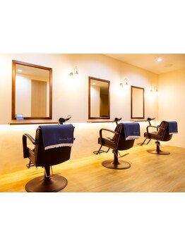 【島ノ関駅1分】京阪島ノ関駅から徒歩1分。湖の近くのくつろげる場所。日頃の喧騒から離れ安らぎのひと時を