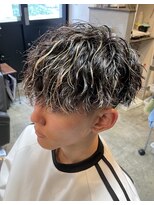 ジュンヌオム リンカラン(Jeune Homme LINGKARAN) ツイストスパイラル×Vマッシュ