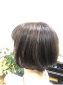 大人メッシュショートボブ
