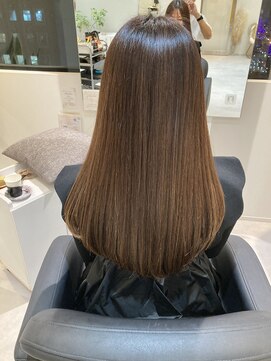 エミュスト(Emuest) 髪質改善ストレート