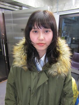 コードプラスリム(CODE+LIM) レイヤーカット/ミディアムレイヤー/顔周りカット