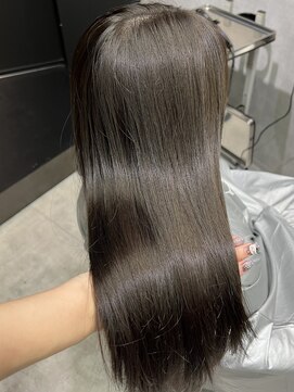 シティ(CITY) オリーブグレージュカラー　透明感カラー　艶髪