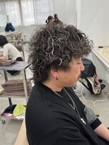 ニュート(Neut )&nbsp;メンズカットハイライトパーマホワイトメッシュ