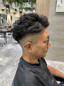 イメージア 町田店(IMAGE A) ツーブロックアップバングメンズパーマ@30代40代50代60代
