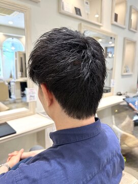 エイミーバイアフロートザガーデン 浦和店(amie by afloat the garden) 2ブロックショートレイヤー【浦和】