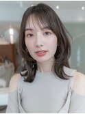 20代30代大人かわいい/斜めバング/グレージュカラー/小顔/前髪
