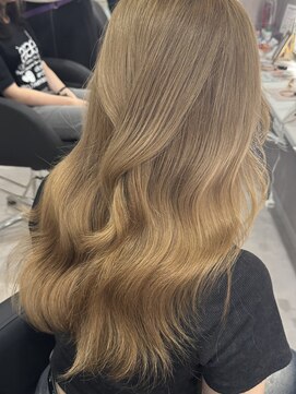 アエラバイトゥルークリエイション(AERA by True Creation) カラー/カット/髪質改善/ダブルカラー/トリートメント/春日部