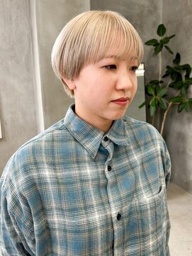 テトヘアー(teto hair) マッシュショート/ブリーチ/ブロンドカラー/ミルクティベージュ