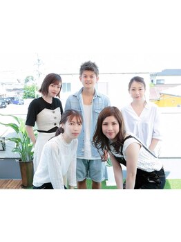 心を込めた空間で贅沢な時間を過ごせます◇初めての方も、スタッフも親しみやすい雰囲気が魅力のサロン♪