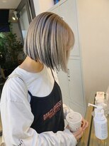 フラム 渋谷(flamme)&nbsp;逆インナーカラー＊ブロンドベージュ×ブラック