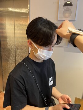 エクリ 麻布十番(equri) ニュアンスセンターパート