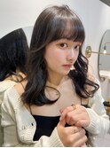 オリーブグレージュ