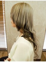 ヘアメイク クープ びいまた店 インナーカラースタイル