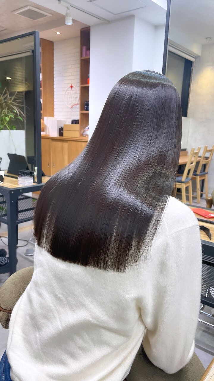 2025年-2026年冬】黒髪ロングストレートの髪型・ヘアアレンジ｜人気順