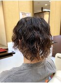トレンドヘアメンズミディアムツイスト波巻きスパイラルパーマ