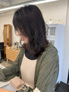 キジ(kiji) 【kiji】細めハイライト×グレージュ×大人セミロング＃久屋大通