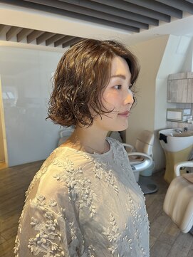 レイバイキングダム(Ley by KINGDOM) 30代40代50代ボブパーマイルミナカラー