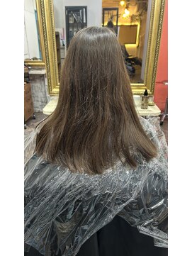 エヌトゥーナ 表参道(Ntuna) 髪質改善×縮毛矯正