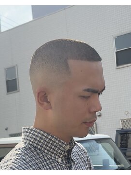 ヘアーラボ 樟葉(Hair Labo) 1 on top スキンフェード 枚方 南楠葉