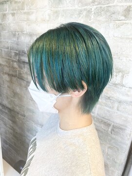 ココロ ヘアーアンドスパ 目黒(cocoro hair&spa) グリーンショートヘア