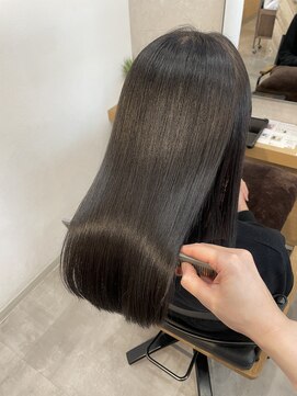 アンドビー(&b.) 極美(キワミ)縮毛矯正