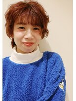 ランプヘアー(LAMP HAIR)&nbsp;オレンジゆるふわ前髪ありレッドメッシュシースルー大人マッシュ