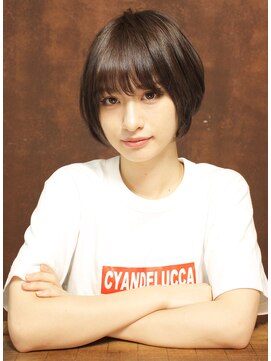 シアンデルカ(CYANDELUCCA) 大人のひし形シンプルショート