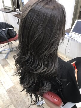 ヘアーサロン イルア 北越谷(hair salon I'LUNA) 透明感ブラック