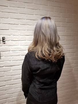 ヘア スパ ビューティー エールフォルム(HAIR SPA BEAUTY YELLFORME) エドル　透明感アッシュ