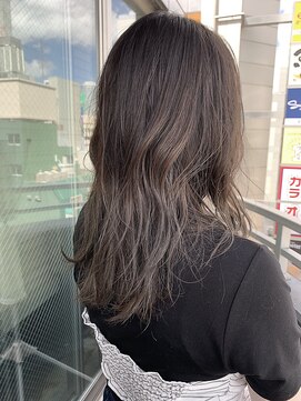 ヘアサロンM 新宿 デザインカラー/厚めバング/ローライト/スリークボブ