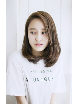 ヌーヴ(n.v.) 20代30代40代　心地いい鮮度高めロング【京都駅】＃204