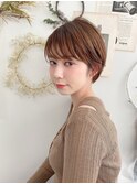 ショートボブ/マロンベージュ/Aライン/かきあげ/前髪［銀座駅］
