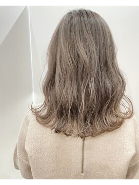ヘアデザイン シャンボール(HAIR DESIGN chambord) ライトベージュカラー