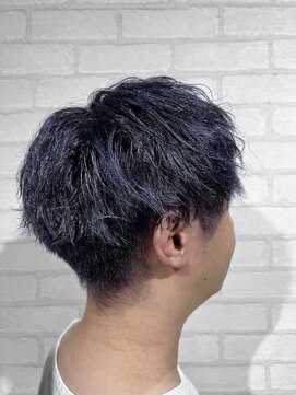 ビスイル 秋葉原店(Vis ill) ブリーチ/ハイトーン/バイオレット/ショート