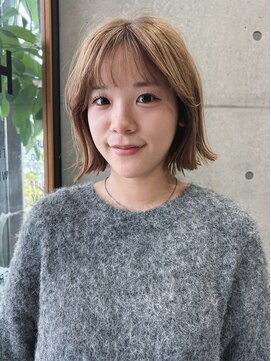 ドゥーア 代官山(Door) #ワンレン#シアーカラー#ベージュ#切りっぱなしボブ