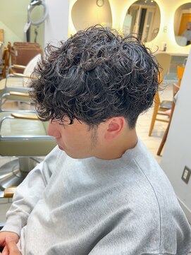 テトラ バイ ネオリーブ 横浜西口店(tetra by neolive) メンズマッシュツーブロ癖毛風プードルパーマ☆横浜