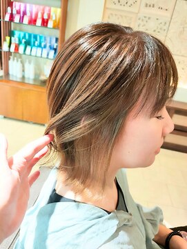ヘアリゾート粋 ティガ 池袋店(tiga) ショート/レイヤー/ボブ/艶髪/透明感/セピアベージュ