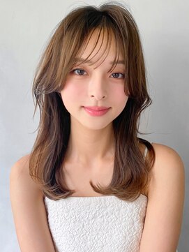 キリ 表参道(kyli) くせ毛風カール前髪大人可愛いエアリーカール艶感セミディ