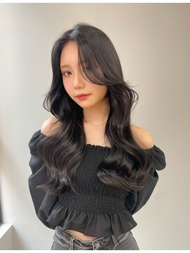 ボタン ハカタ(VOTAN hakata) 博多/韓国ヘア/センター分け/暗めカラー/レイヤーロング/天神