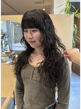 スタン 渋谷(Stam) 黒髪ロングパーマ［スパイラル/レイヤー］