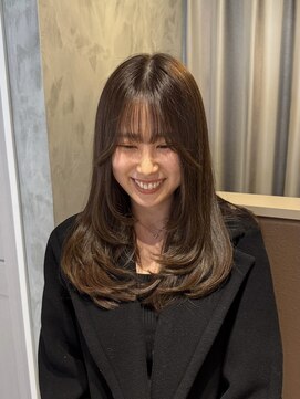 エッセ 大阪梅田茶屋町店(esse) 【梅田】似合わせレイヤーカット